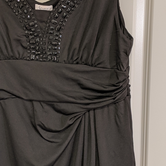 Dress - Picture 3 of 6